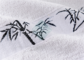 China Bulk beach poncho Factory Custom Promotional Embroidery Bamboo Towels Gift Supplier